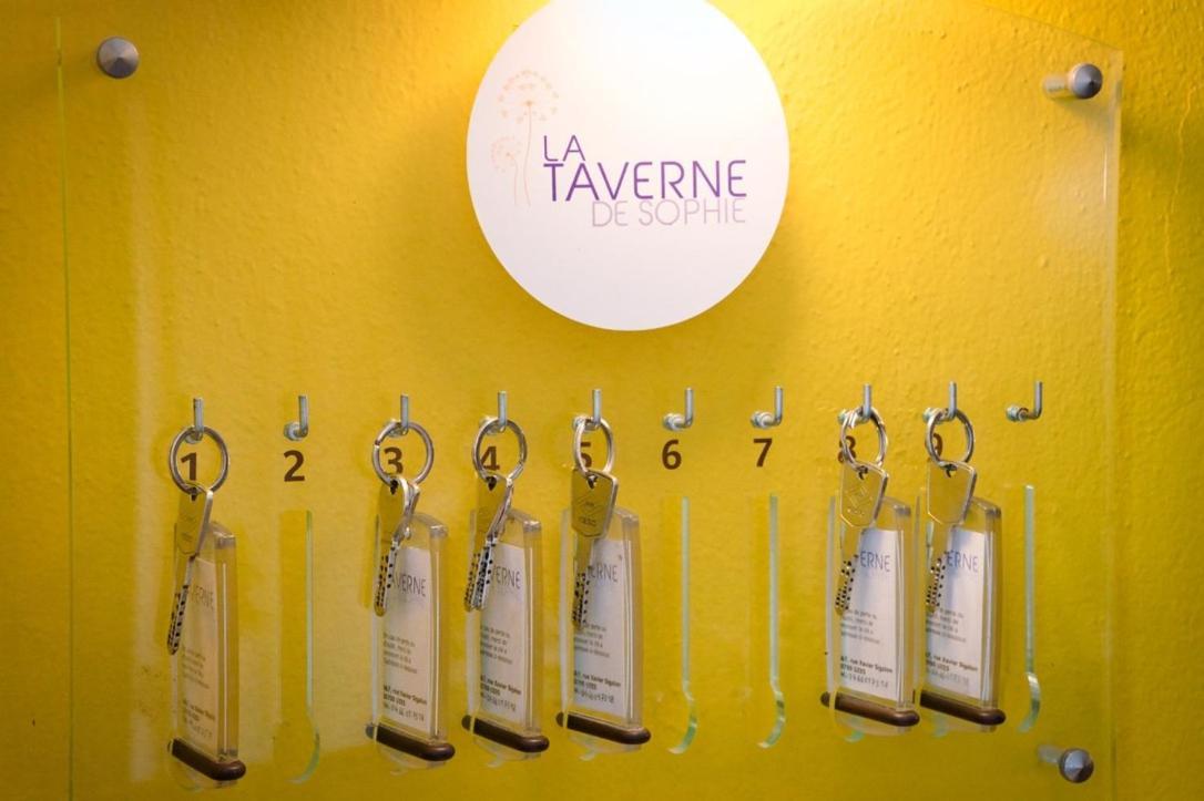 La Taverne ユゼ エクステリア 写真